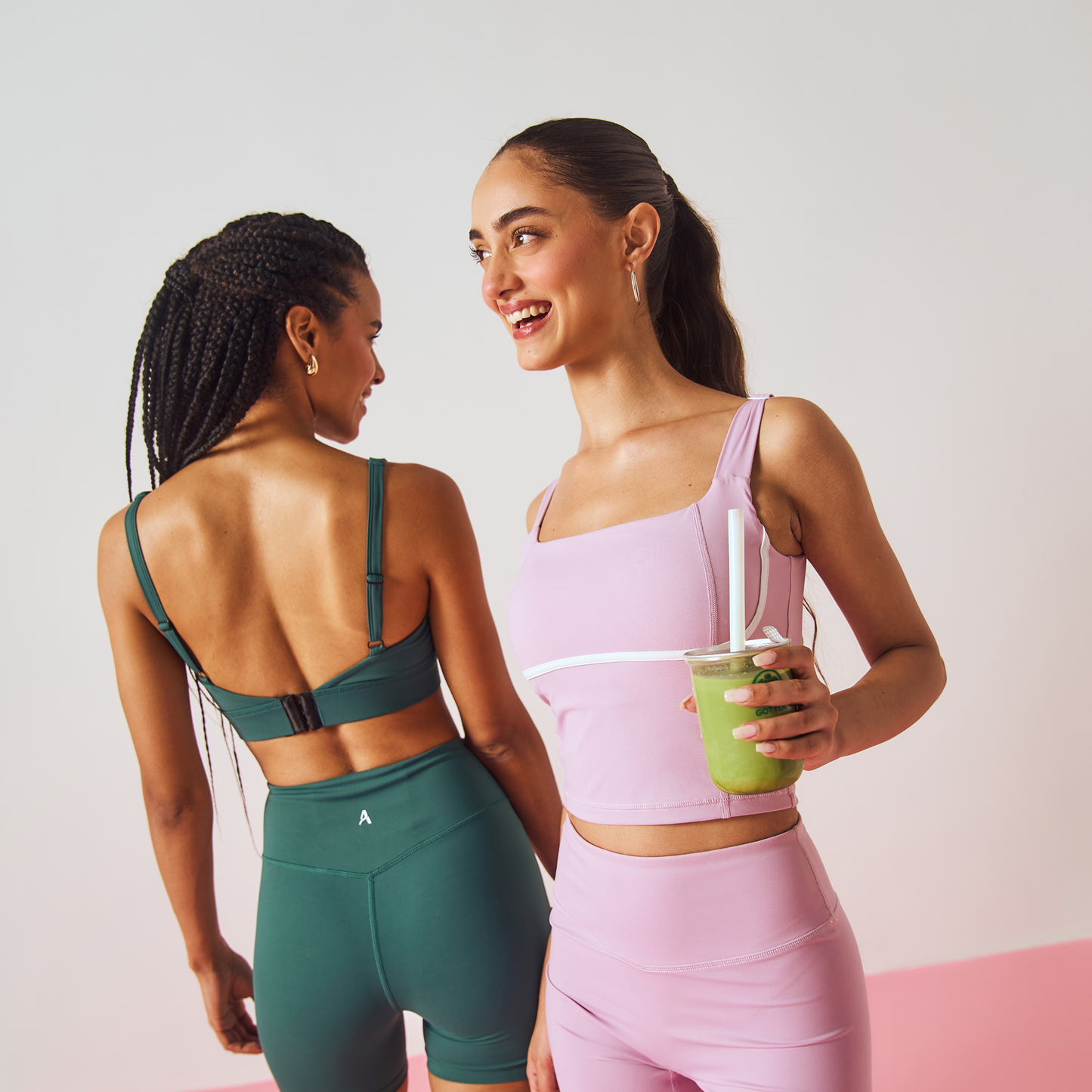 Seamless Form Shorts - Pink